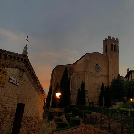 The Cozy In Апартаменти